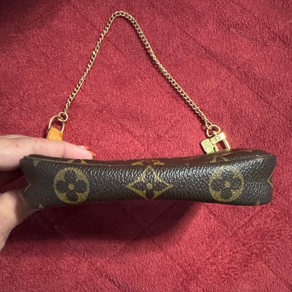 LOUIS VUITTON Mini Pouchette Monogram Complice Trunks and Bags Accessories - Picture 3 of 7